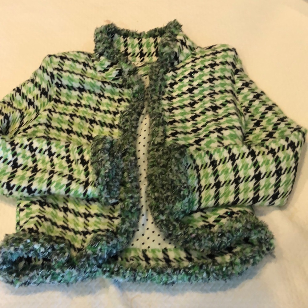 Ladies long sleeve green and black blazer